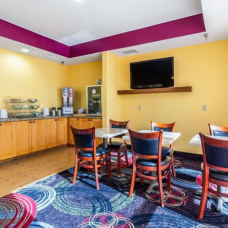 Quality Inn Texas City I-45 Bagian luar foto